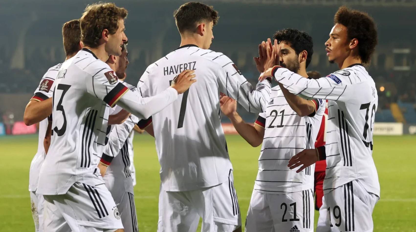 德甲 奥格斯堡VS拜仁慕尼黑 比分预测