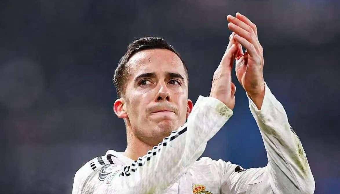 100万回购→23冠！皇马最赚“备胎”含泪告别：我的心永远白色